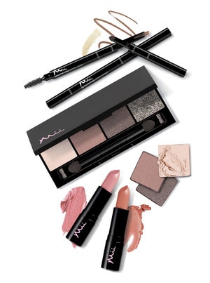 Cherish Mii group shot