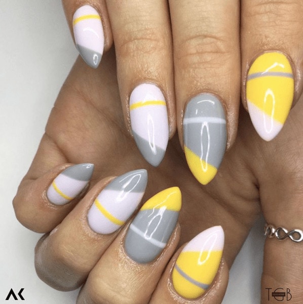 Sharp lines and a zingy yellow tone complete this geometric design from @annakatenailprofessional