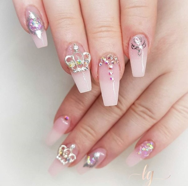 This design by Lisa Graves is fit for a princess!