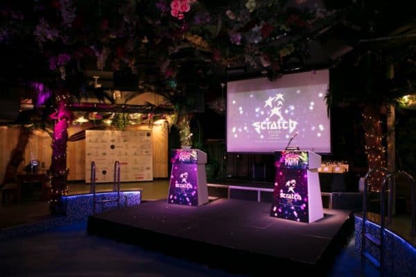 180715_Scratch_ER_LoRes-040