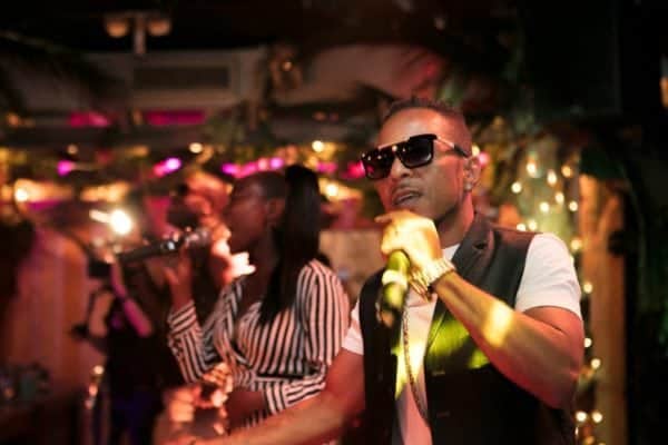 180715_Scratch_ER_LoRes-297