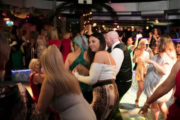 180715_Scratch_ER_LoRes-324