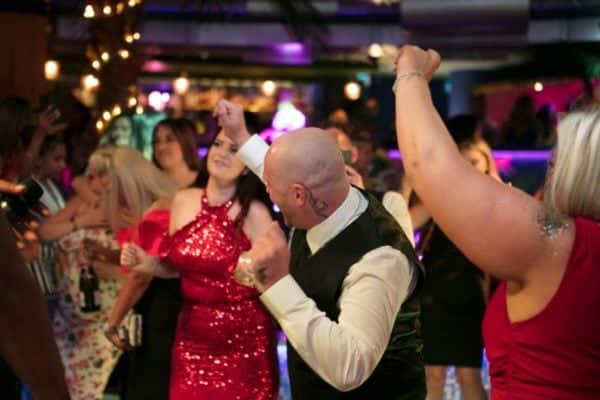 180715_Scratch_ER_LoRes-395