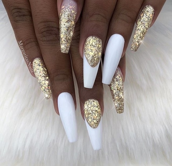 Prosecco nails