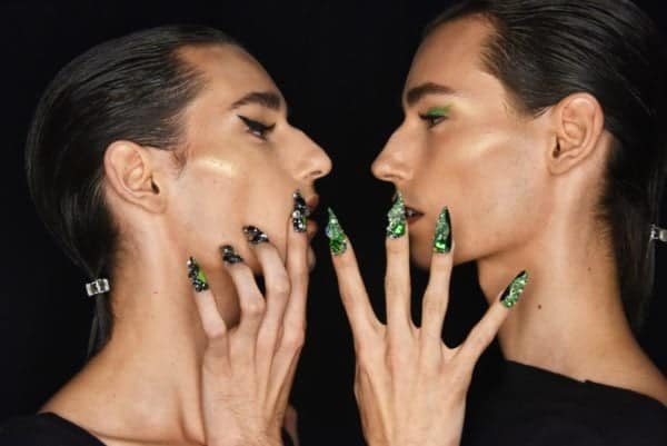 CND x The Blonds 6938