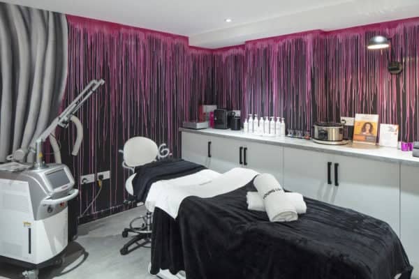 181206_YOUNG_LDN_0090 copy