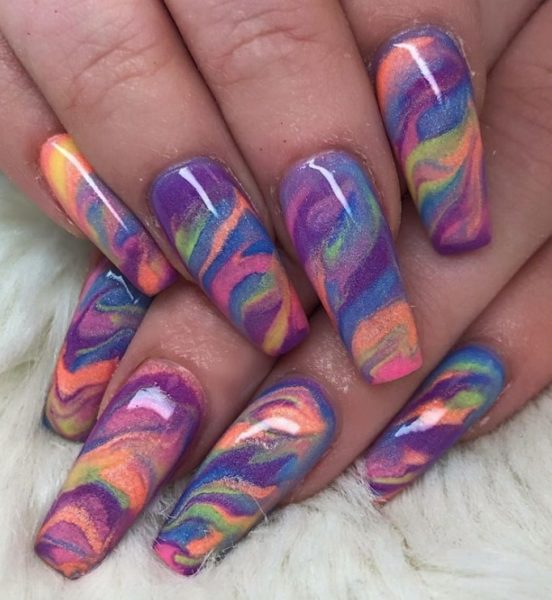 Danielle Cragg marbles tones to create this mellow look