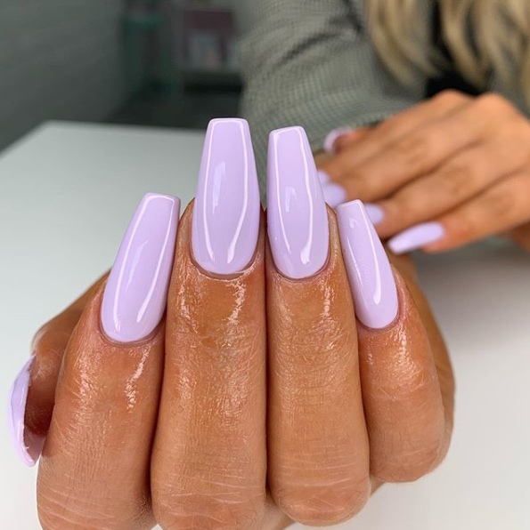 mani monday lavender