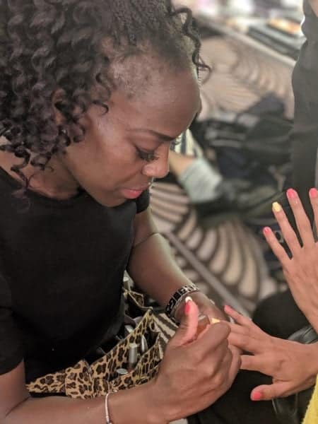 00100lPORTRAIT_00100_BURST20190916101706967_COVER