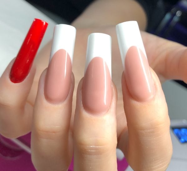 427FC4CA-CF62-44AA-896C-BD3B15E72EBA copy