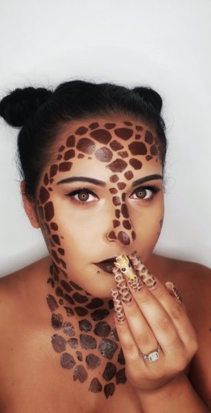 Kamila Borowiec
"Very creative thinking out of the box , loving unique ideas , following the trend. Make-up and nails done by me on me."