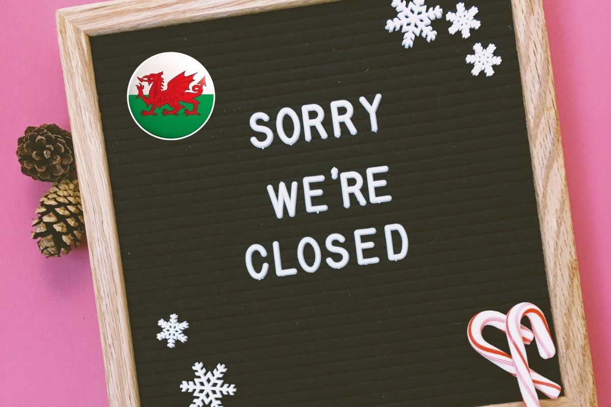 Coronavirus wales closed sign