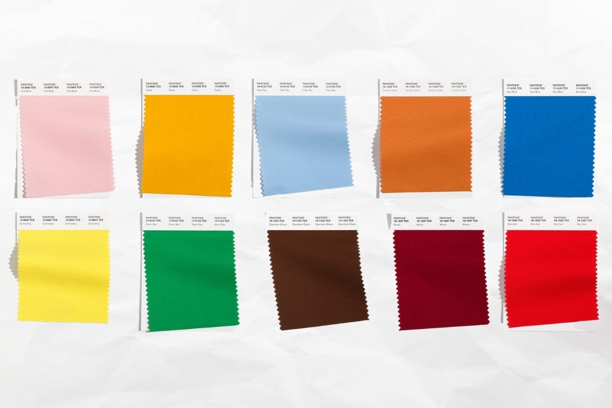 Pantone AW2122 colours