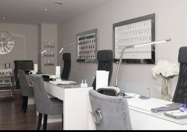 Zoe Brown Nail Salon 1