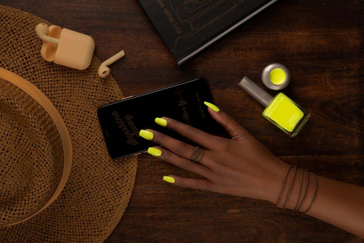 Bio Sculpture Live Life Loudly