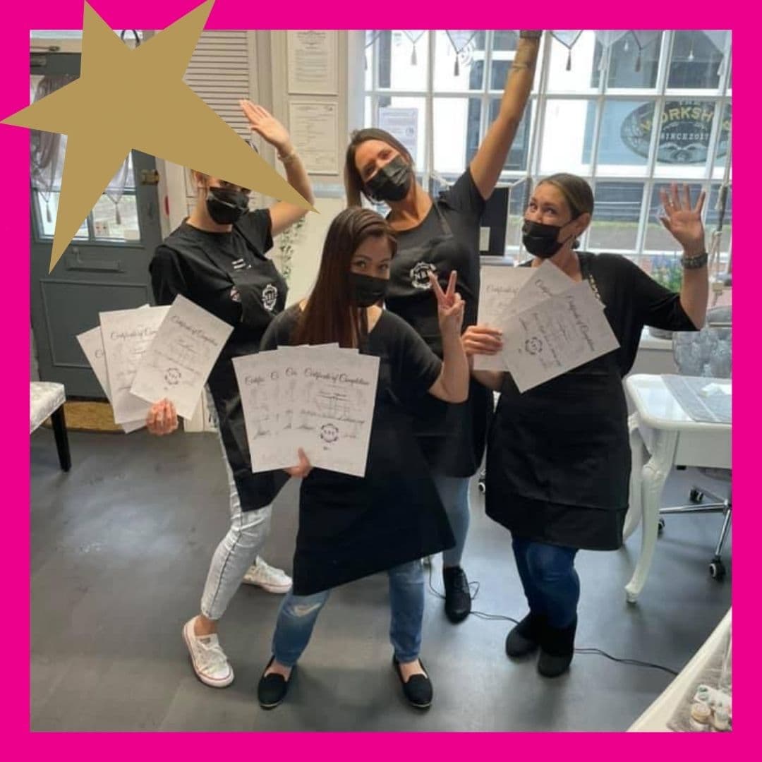 SSAs22 finalist Nail Team N&B Excellence