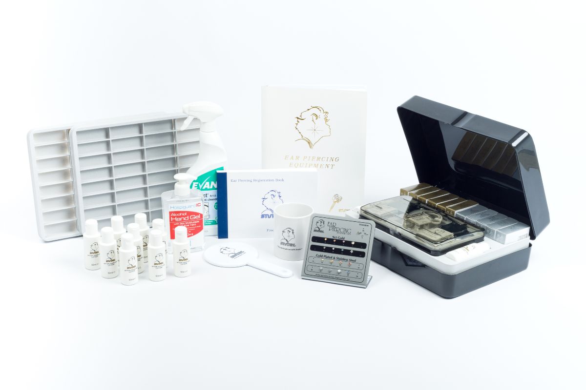 CHLOE Web newsfeature template 1200x800px (11)