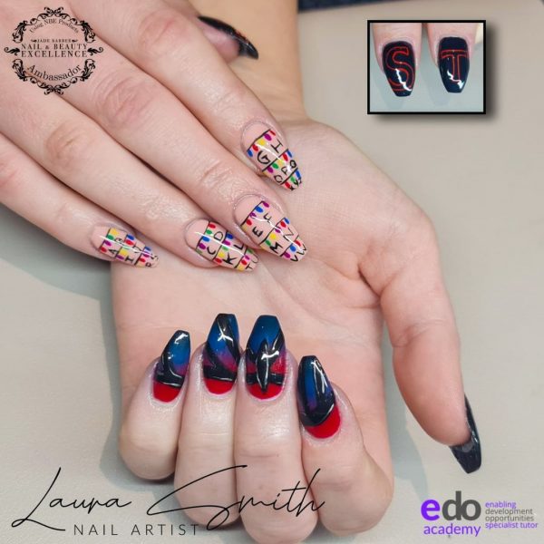 @laurasmithnails
