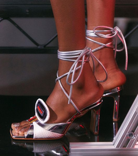 Nails by Anh Hoang for Ancuta Sarca. Courtesy of @ancutasarca