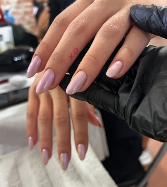 GCDS catwalk nails, headed by Simone Cummings. Courtesy of @oliviagane.nails