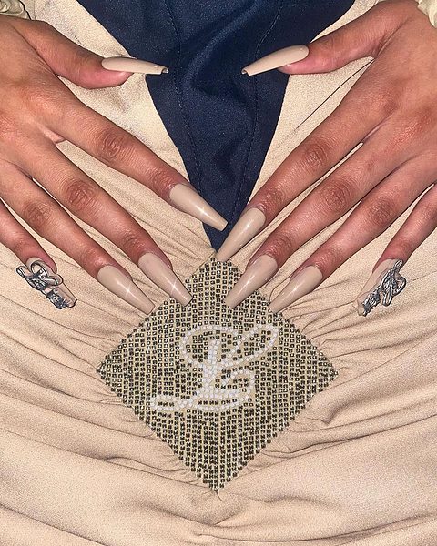 Naomi Yasuda creates nails for the Luar show. Courtesy of @naominailsnyc