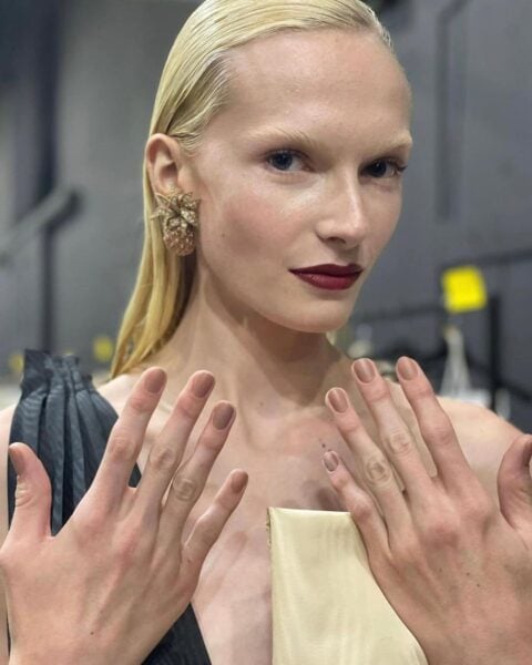 Runway nails for Roberto Cavalli, led by Annarel Innocente Furina. Courtesy of @laura_gargioni