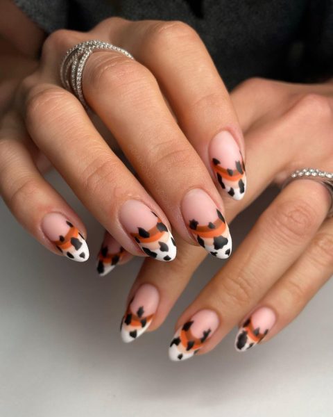 Diamondstudionails