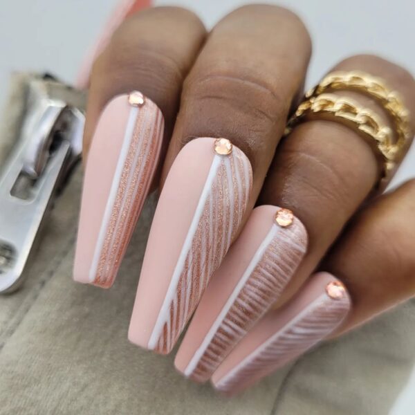 @pressonprofessionail - "I predict nail trends for this year will be all about matte and bling"