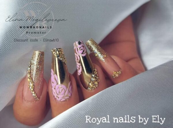 Elina Mogilevceva sees that gold details will be big