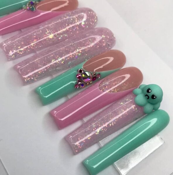 Jade Emily - "Plushie nails"