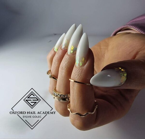 Sylvie Golec - "Princess nails"