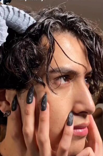 Private Policy showcased two nail looks on its runway, including this black stiletto style, led by Pattie Yankee using products from her brand. Image: @pattieyankee