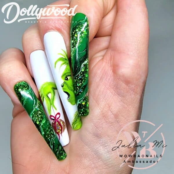 Julia Mi - How the Grinch Stole Christmas