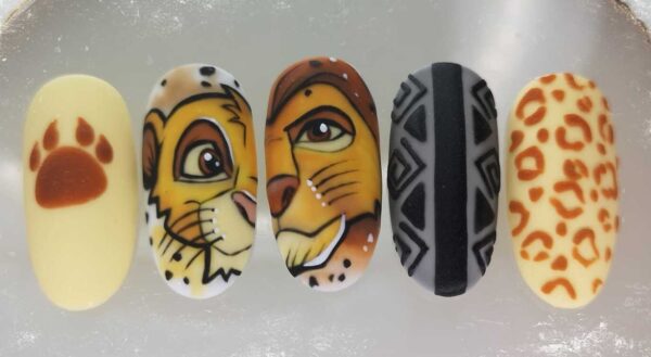 Nagelsalon Sparkles - The Lion King