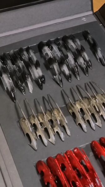 Nails for VALACLAVA by Isadora Borges Sá. Image: @calientenails