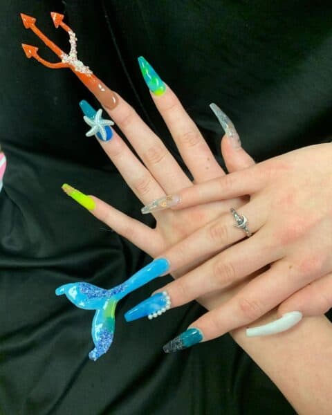 @vivigalore uses OPI to create this stunning design, capturing the essence of under the sea. 