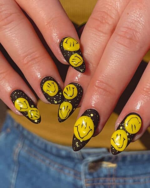 @spellboundxnails takes inspiration from @abbinail for this 3D look.