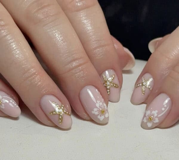 Lucyrmnails