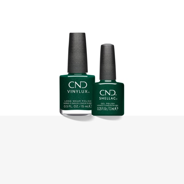 CND Shellac™ & Vinylux™ in Forevergreen