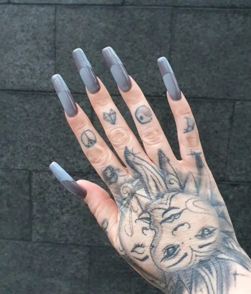 Holli Dolli Stylebrat