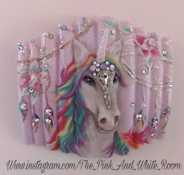 @the_pink_and_white_room