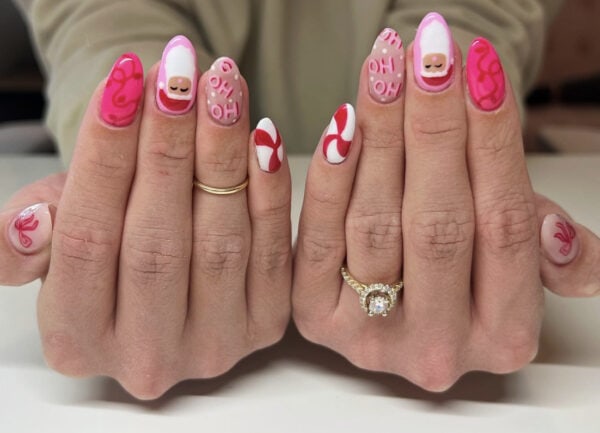 Image courtesy of Instagram.com/nails.by.pk