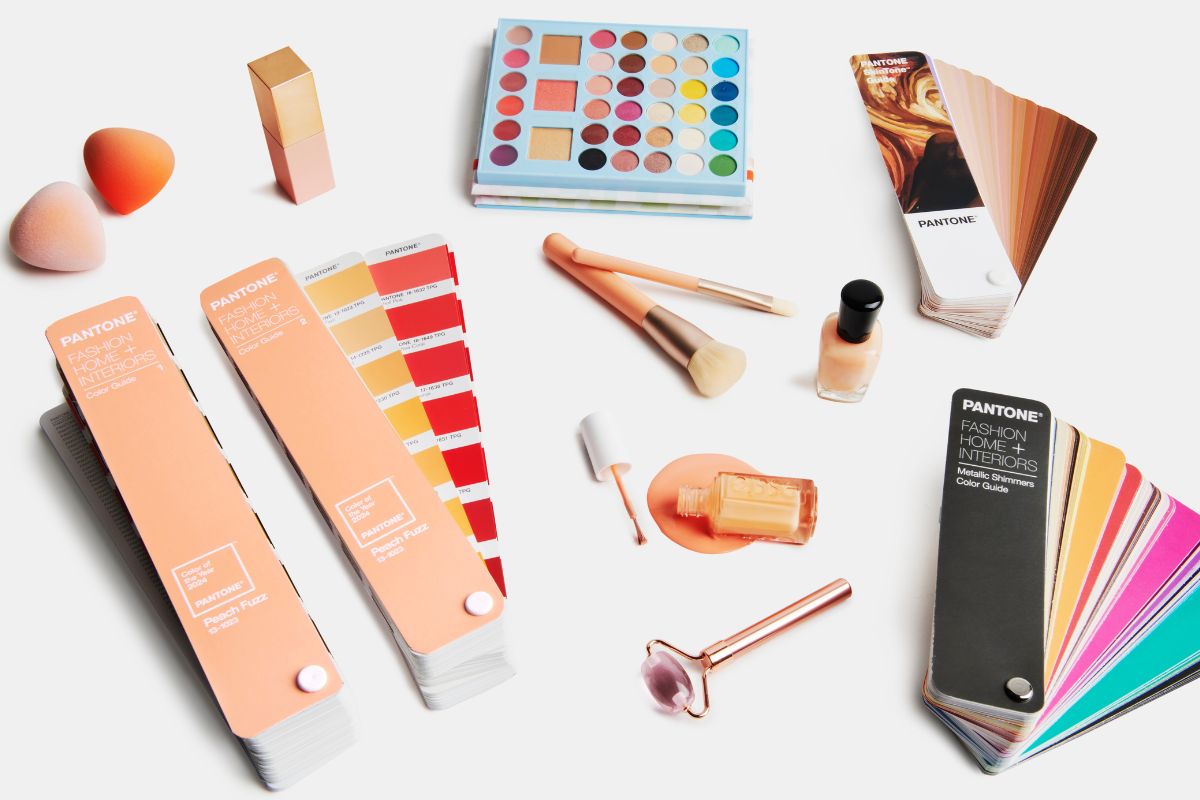 Pantone COTY 2024 beauty arrangement