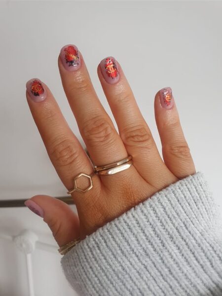 Cayleigh Boome - "Minimal foil."