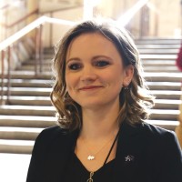 Rebecca Munro Pragmatix Advisory