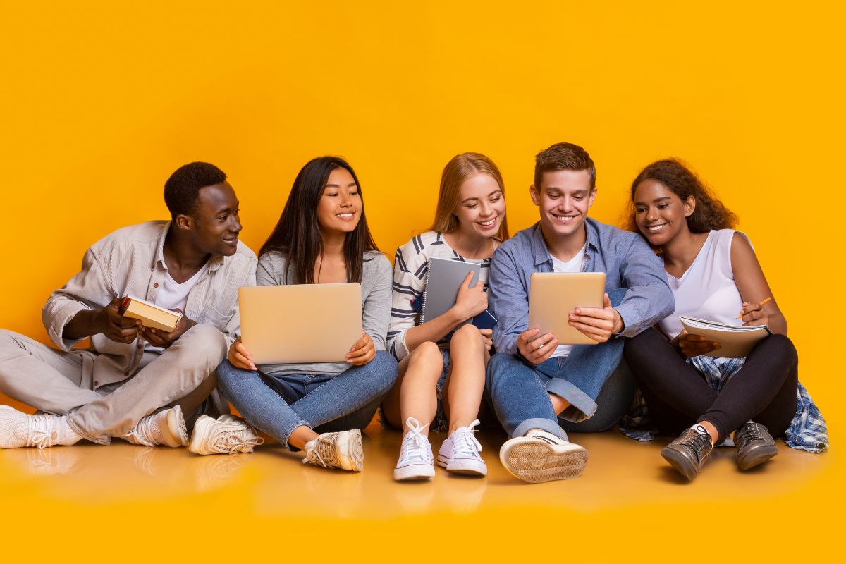 Students Beauty Fashion