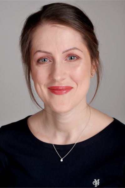 Ivana Prokic Headshot