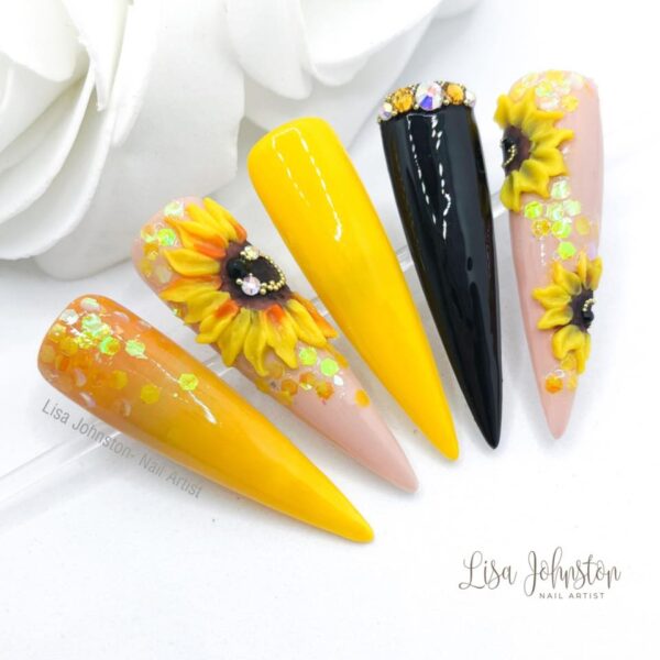 Lisa Johnston Nail Artist