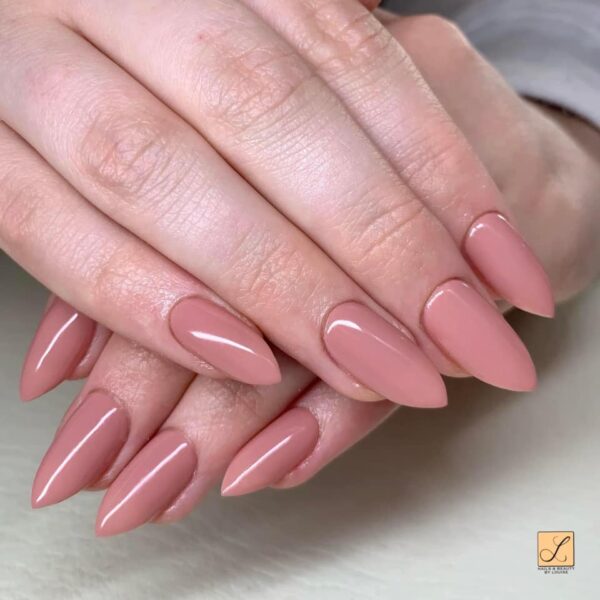 Nails & Beauty By Louise