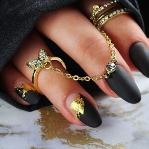 Zsuszanna Varga Nail Pic Photo 1